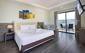 Xavia Hotel